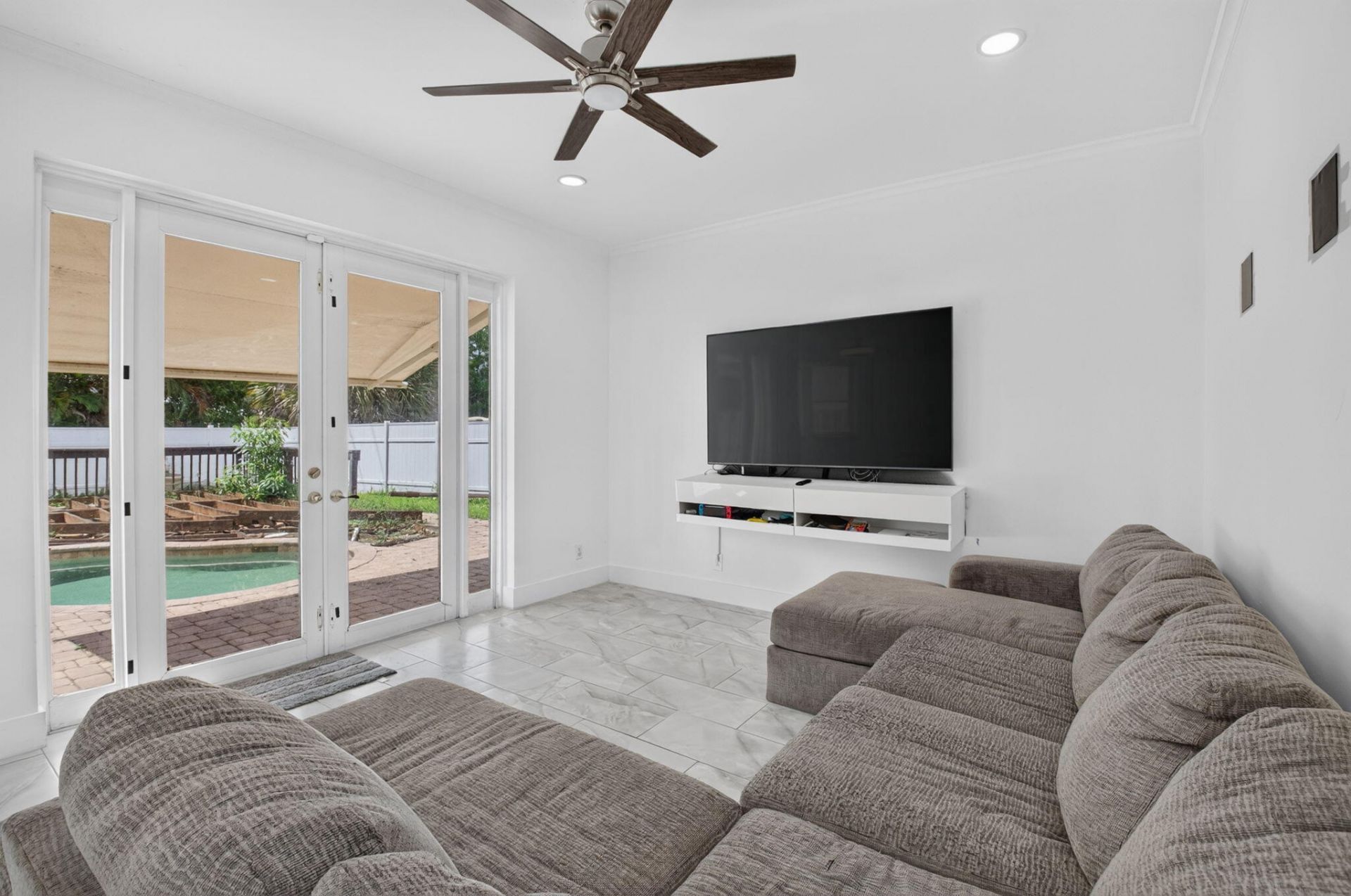 7001 Chesapeake Circle, Boynton Beach, FL 33436 Photo