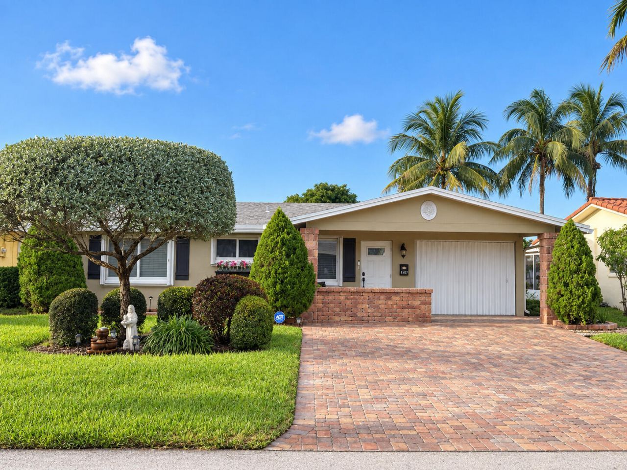 4507 NW 46th Street, Tamarac, FL 33319 Photo