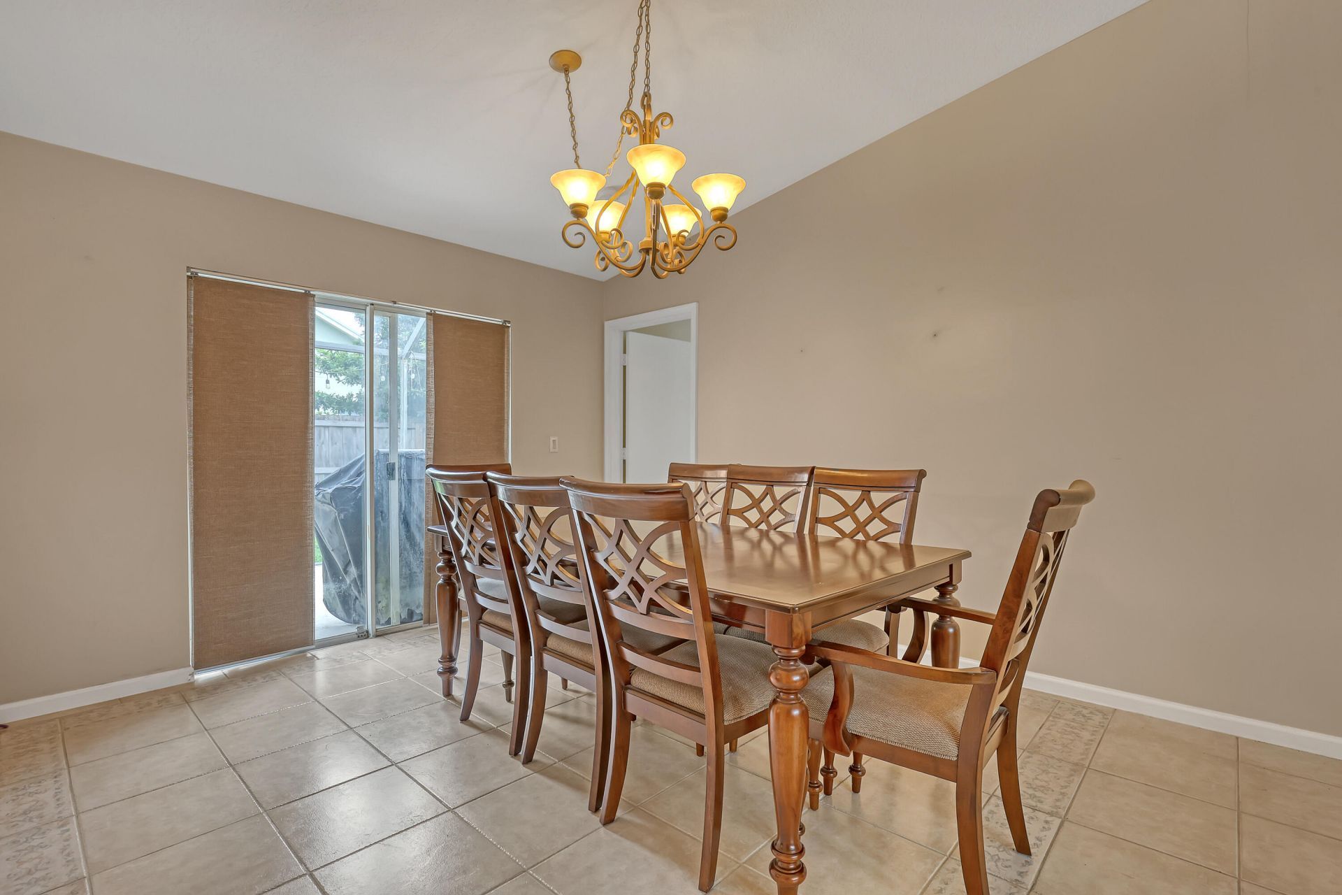 102 Sand Pine Way, Royal Palm Beach, FL 33411 Photo