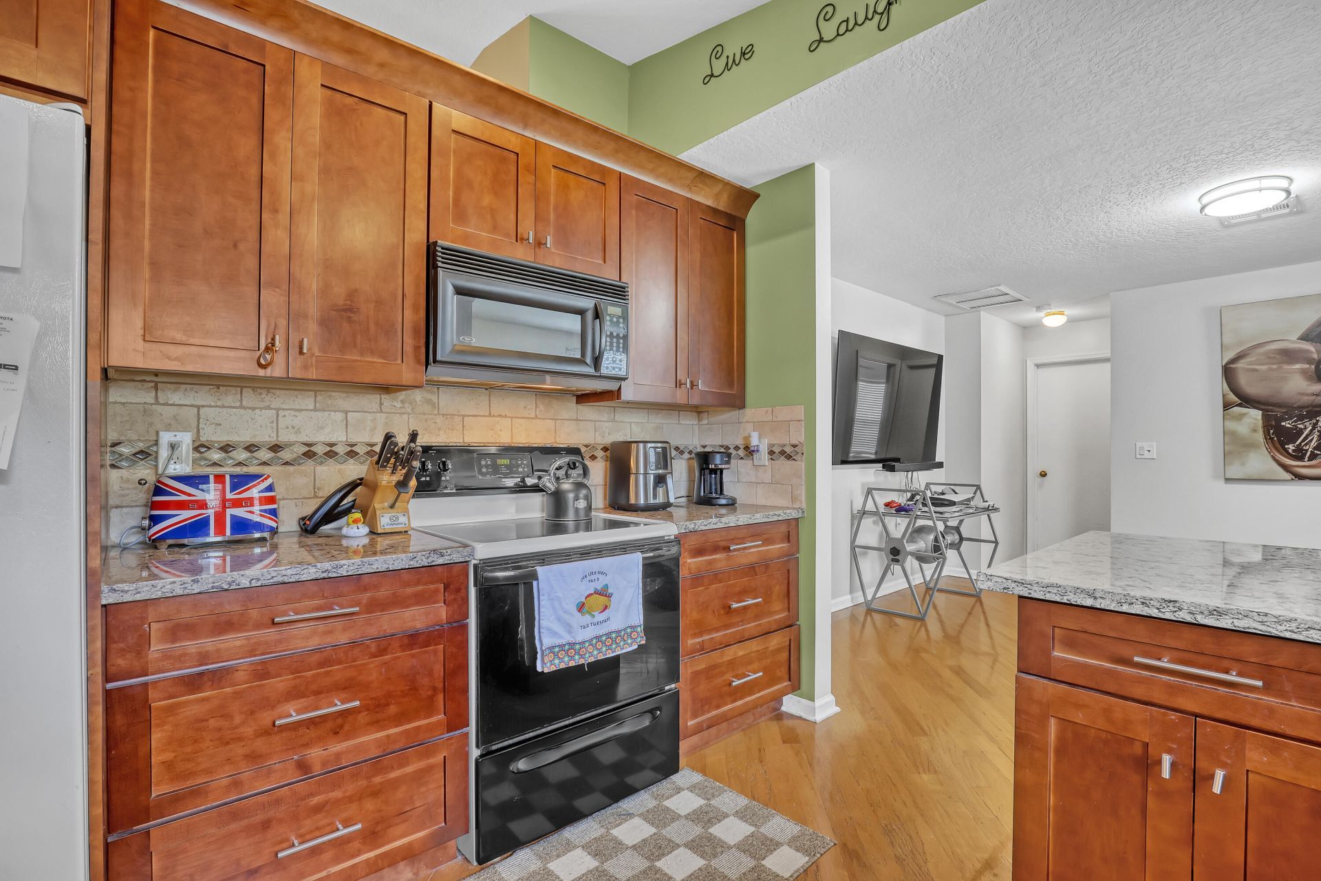 102 Sand Pine Way, Royal Palm Beach, FL 33411 Photo