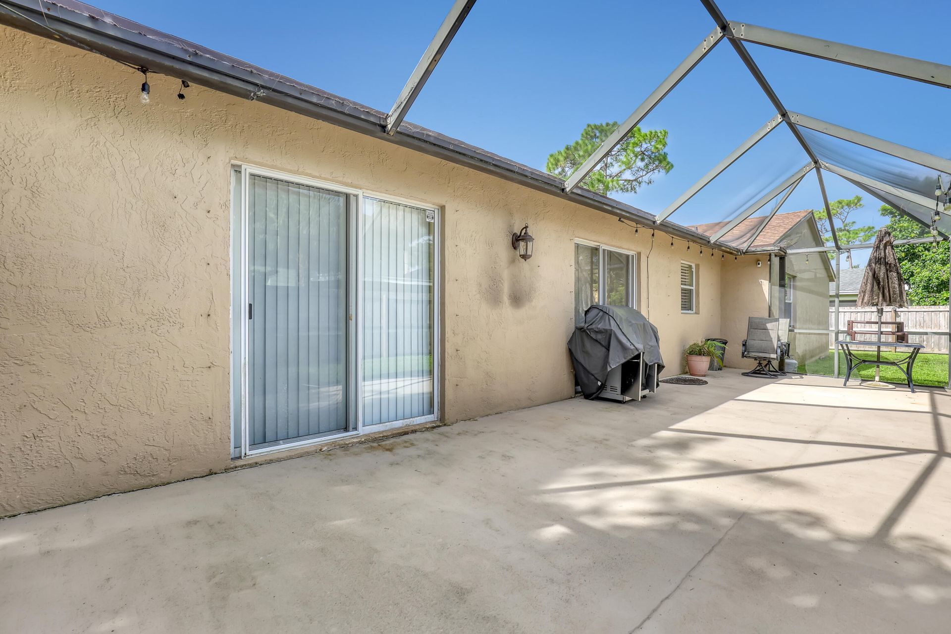 102 Sand Pine Way, Royal Palm Beach, FL 33411 Photo
