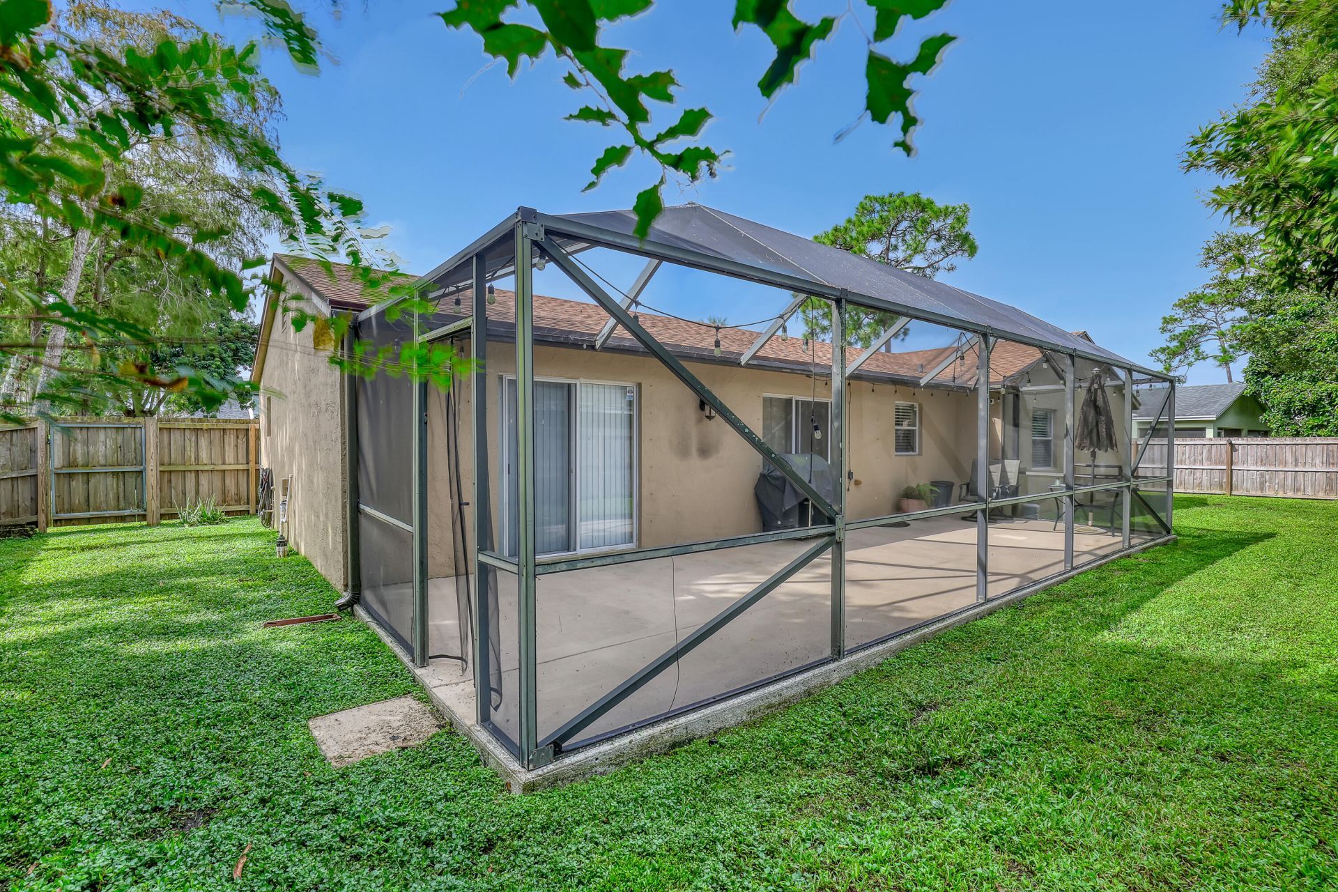 102 Sand Pine Way, Royal Palm Beach, FL 33411 Photo
