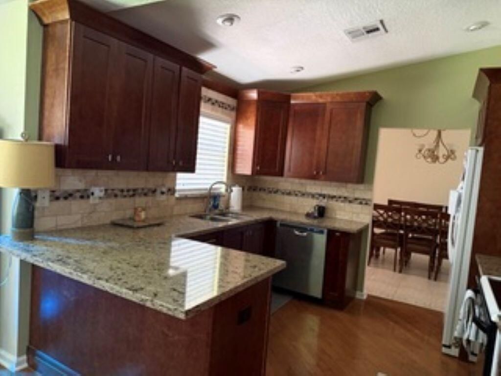 102 Sand Pine Way, Royal Palm Beach, FL 33411 Photo