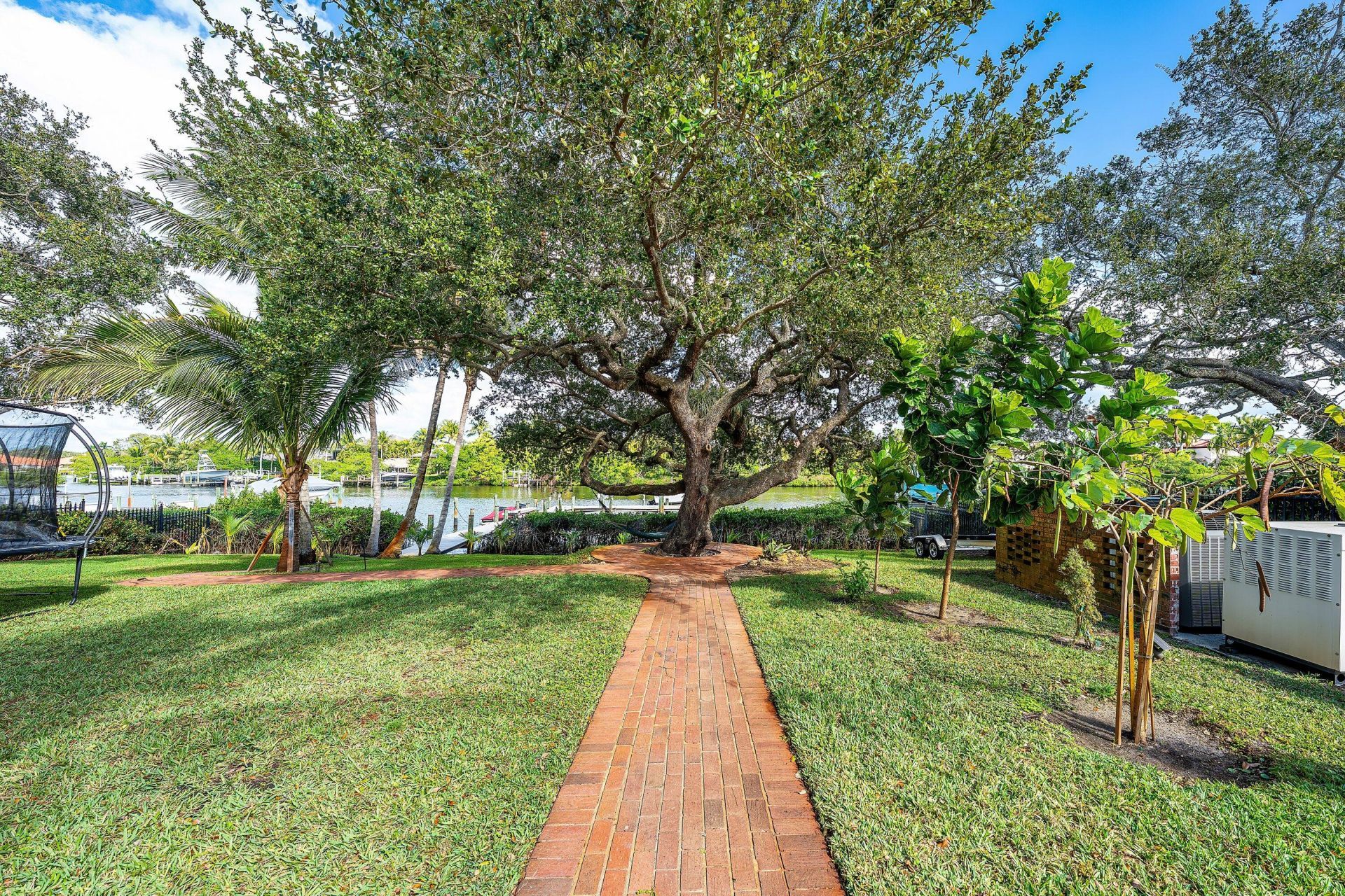 19153 SE Jupiter River Drive, Jupiter, FL 33458 Photo
