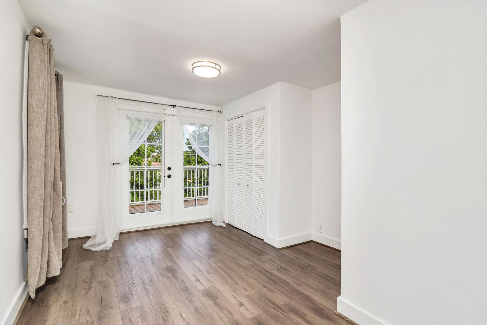 3901 Washington Road, West Palm Beach, FL 33405 Photo