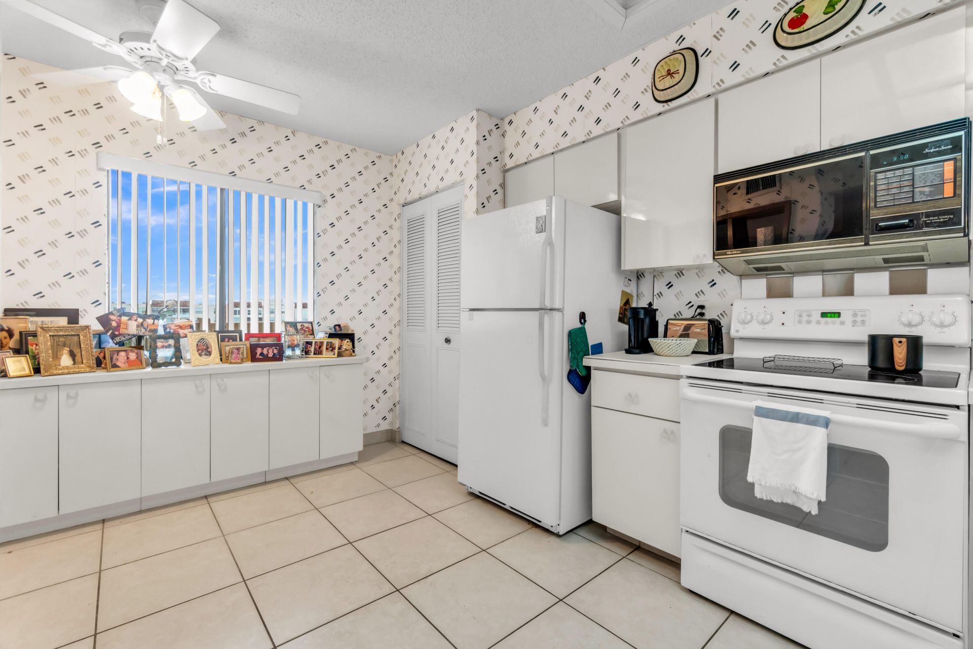 14460 Strathmore Lane, Unit 704, Delray Beach, FL 33446 Photo