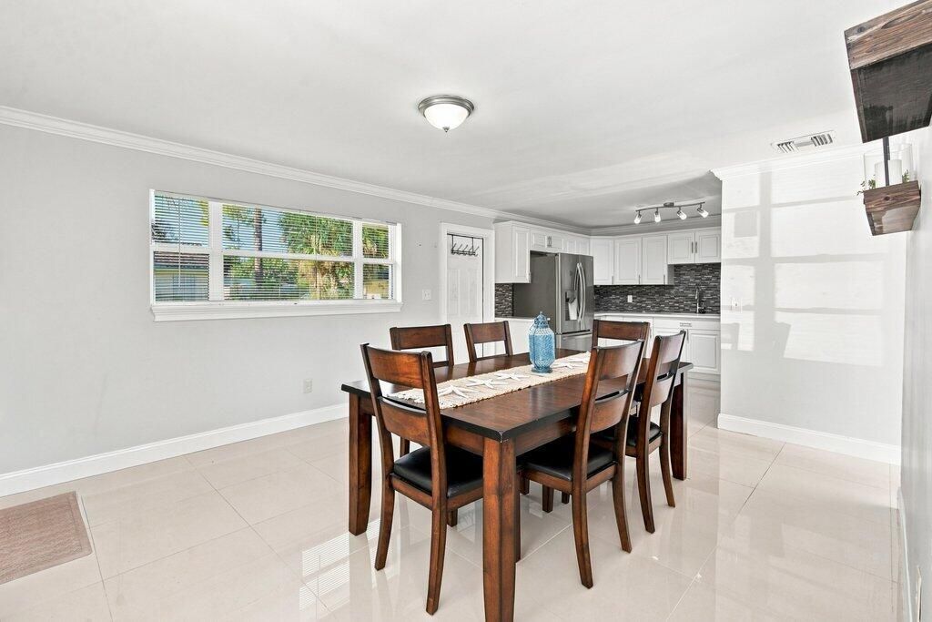 809 N 22nd Street, Fort Pierce, FL 34950 Photo