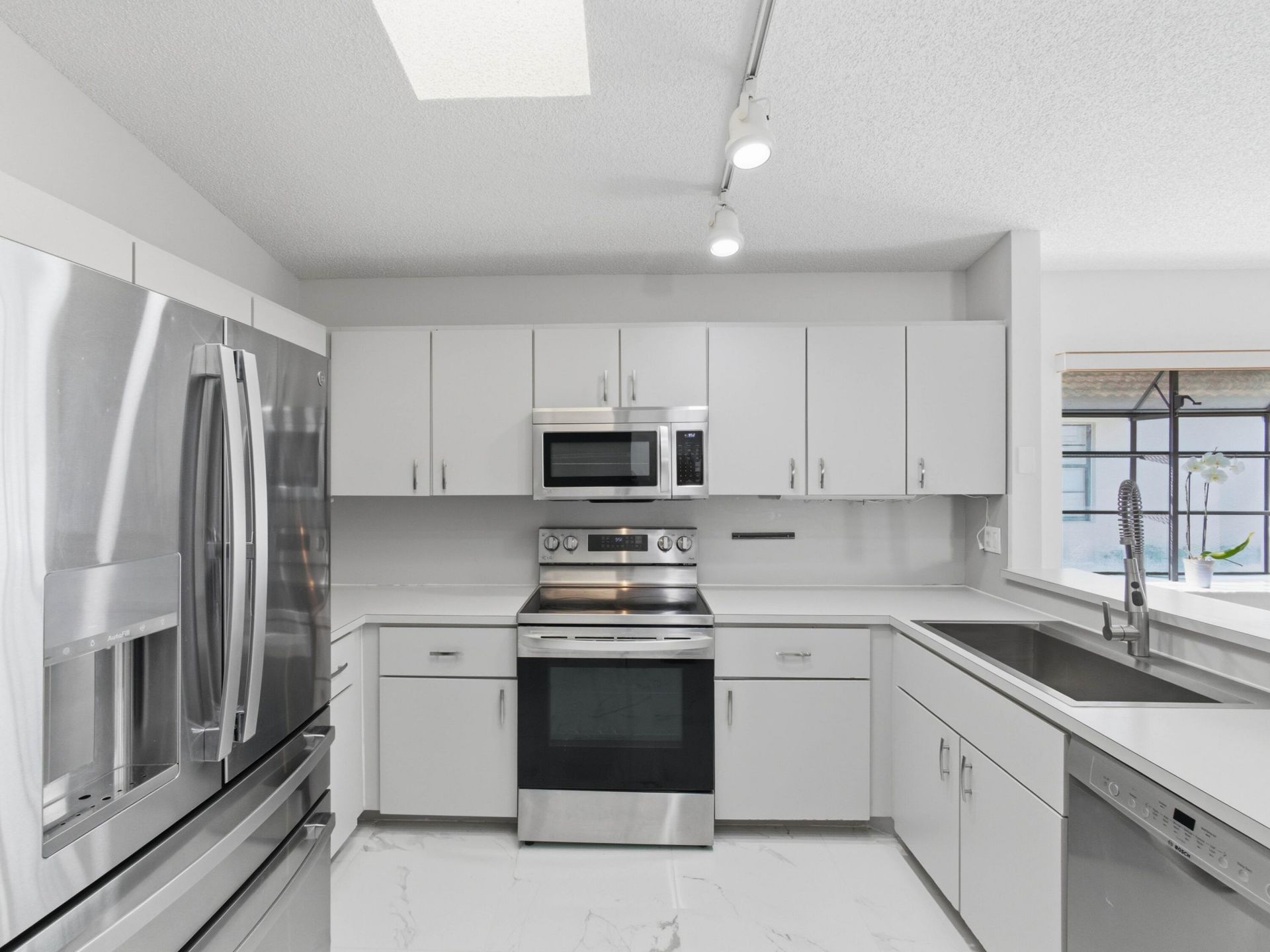 8901 Boatswain Drive, Boynton Beach, FL 33436 Photo
