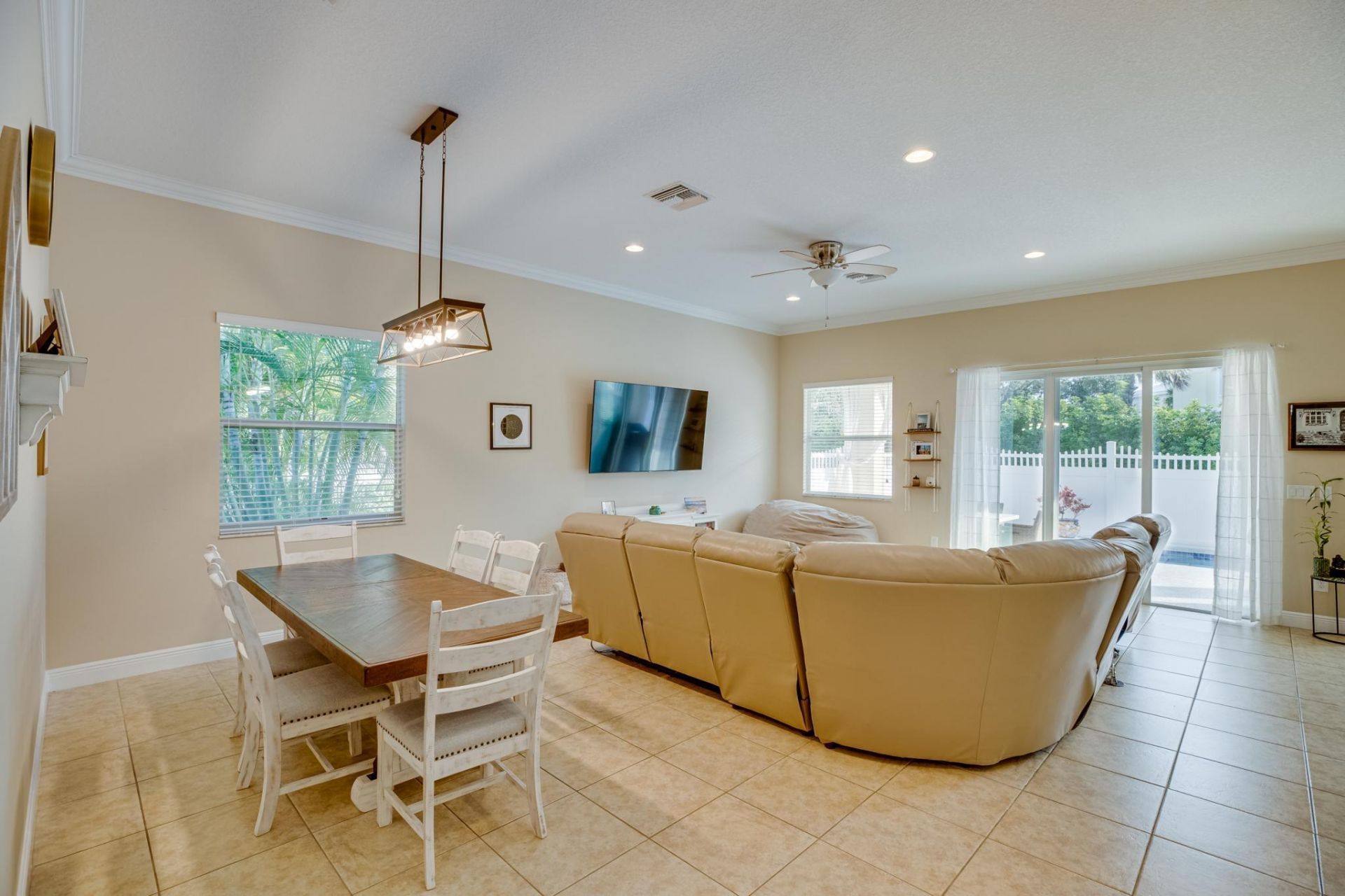 4247 Diamond Square, Vero Beach, FL 32967 Photo