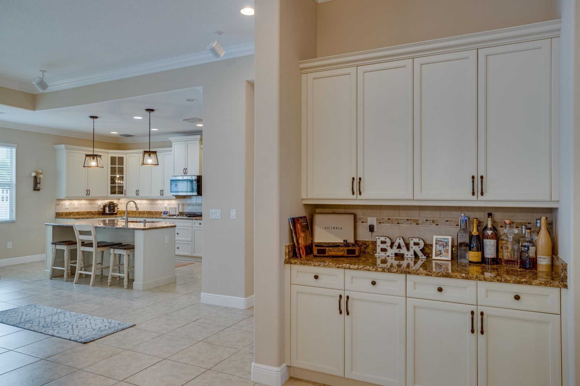 4247 Diamond Square, Vero Beach, FL 32967 Photo