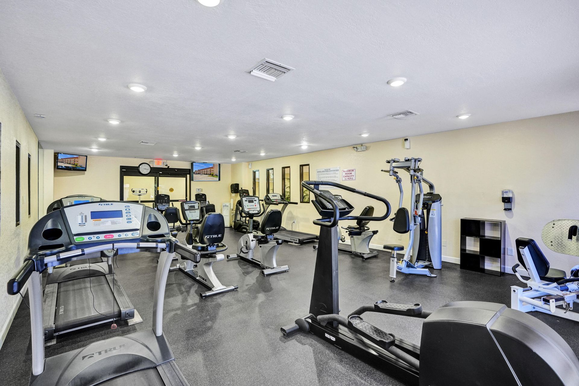 9540 Sunrise Lakes Boulevard, Unit 303, Sunrise, FL 33322 Photo
