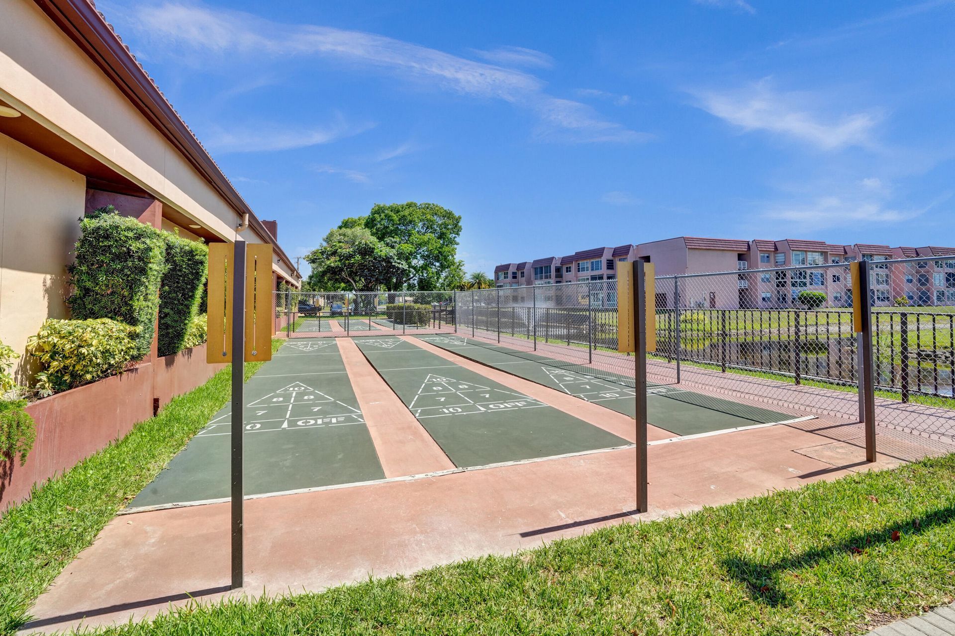 9540 Sunrise Lakes Boulevard, Unit 303, Sunrise, FL 33322 Photo