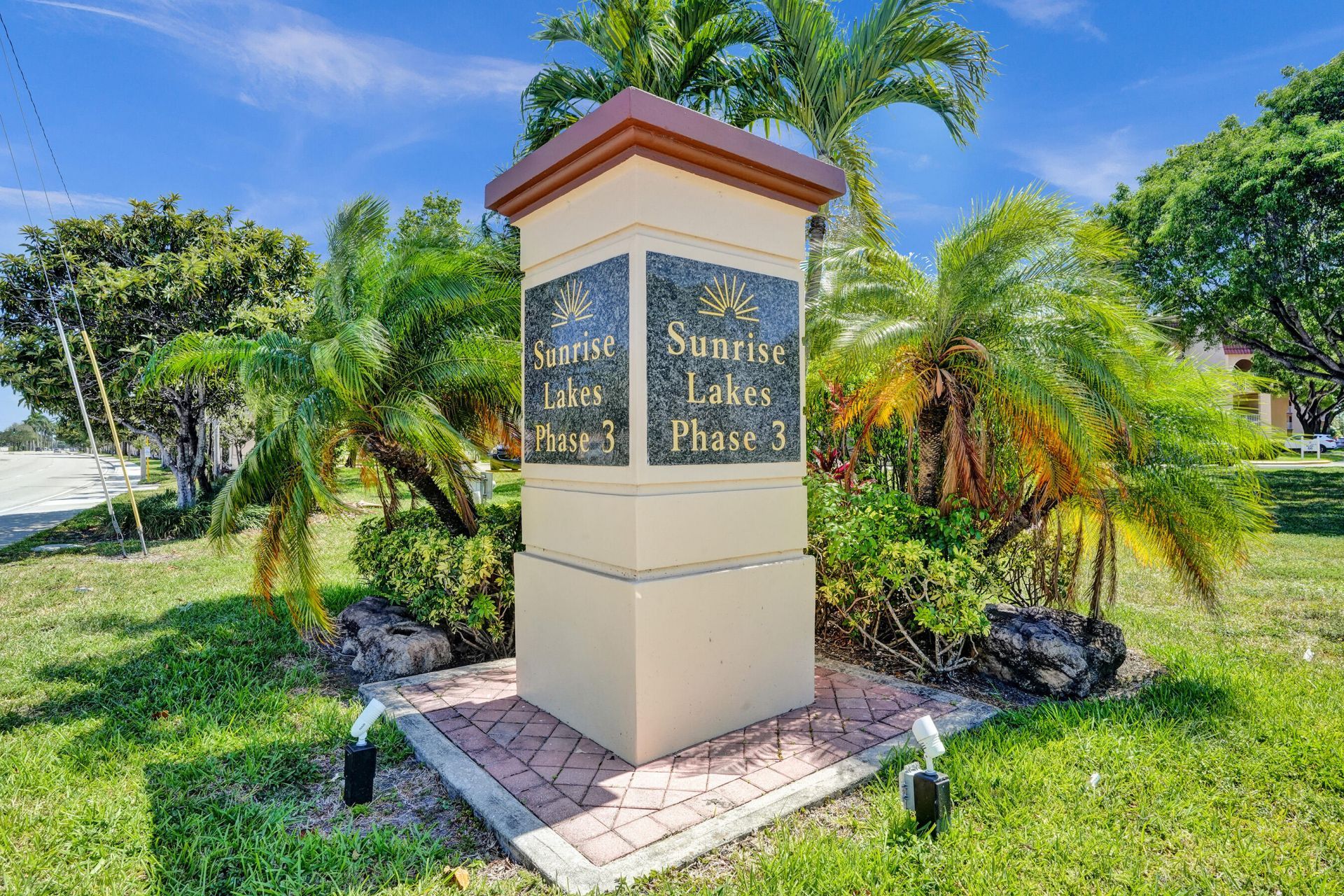 9540 Sunrise Lakes Boulevard, Unit 303, Sunrise, FL 33322 Photo
