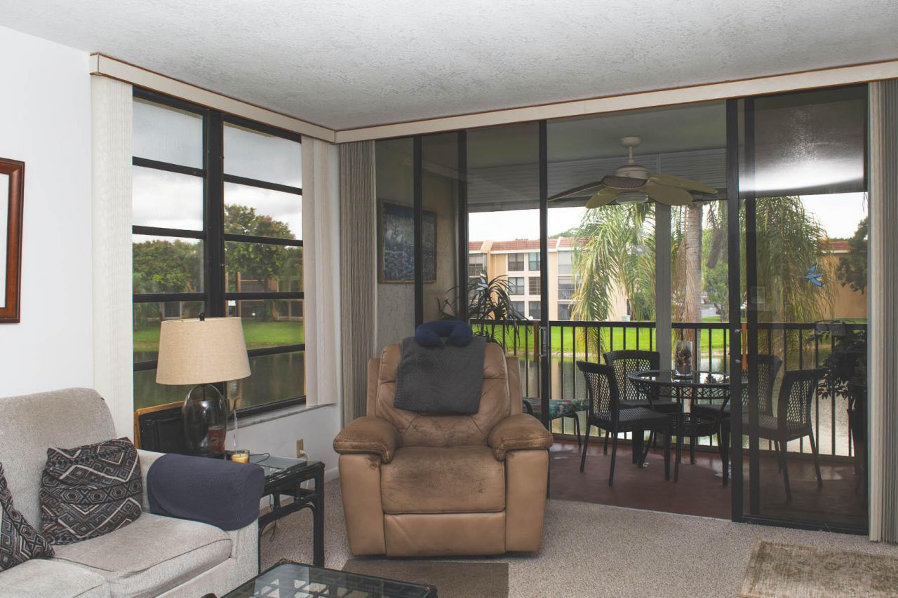 6618 Coral Lake Drive, Unit 206, Margate, FL 33063 Photo