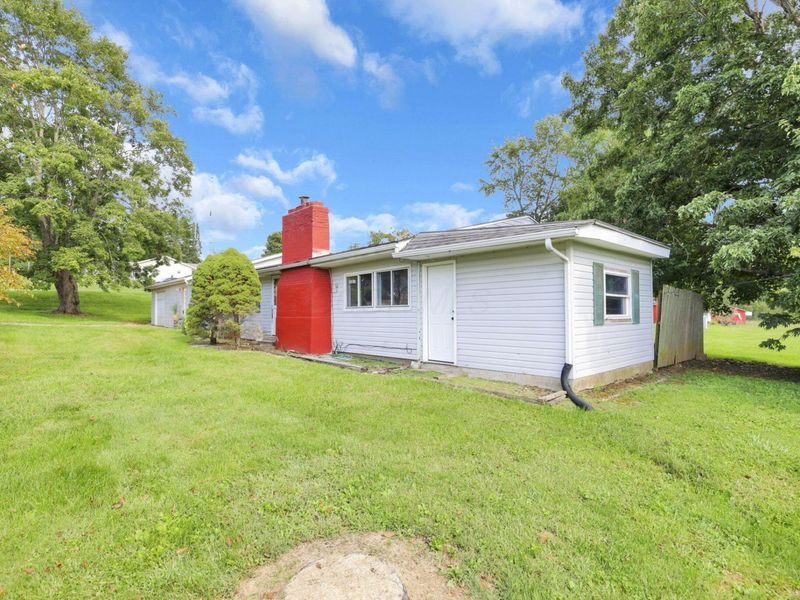 7318 Licking Springs Road NE, Newark, OH 43055 Photo 3