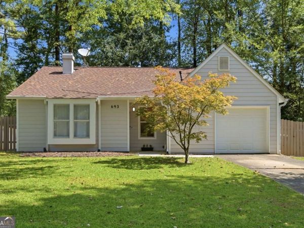 693 Brandlwood Way NW, Lilburn, GA 30047