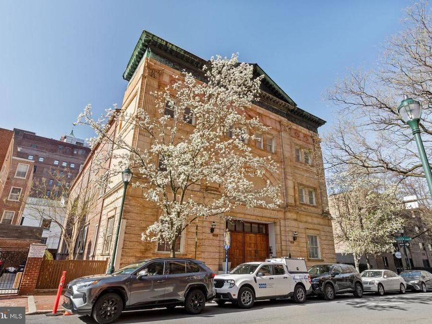 802 Locust Street, Unit PENTHOUSE, Philadelphia, PA 19107 Main Photo