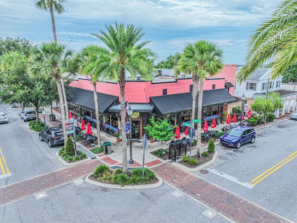 351 N DONNELLY STREET , MOUNT DORA, FL 32757