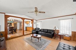 123 Castleville Court photo 4