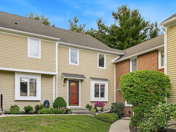 409 Lewis O Gray Dr, Unit 409, Saugus, MA 01906