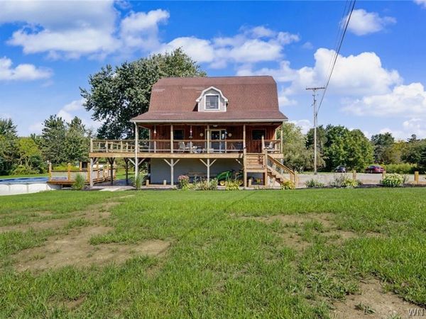 9165 Point Peter Road , Gowanda, NY 14070