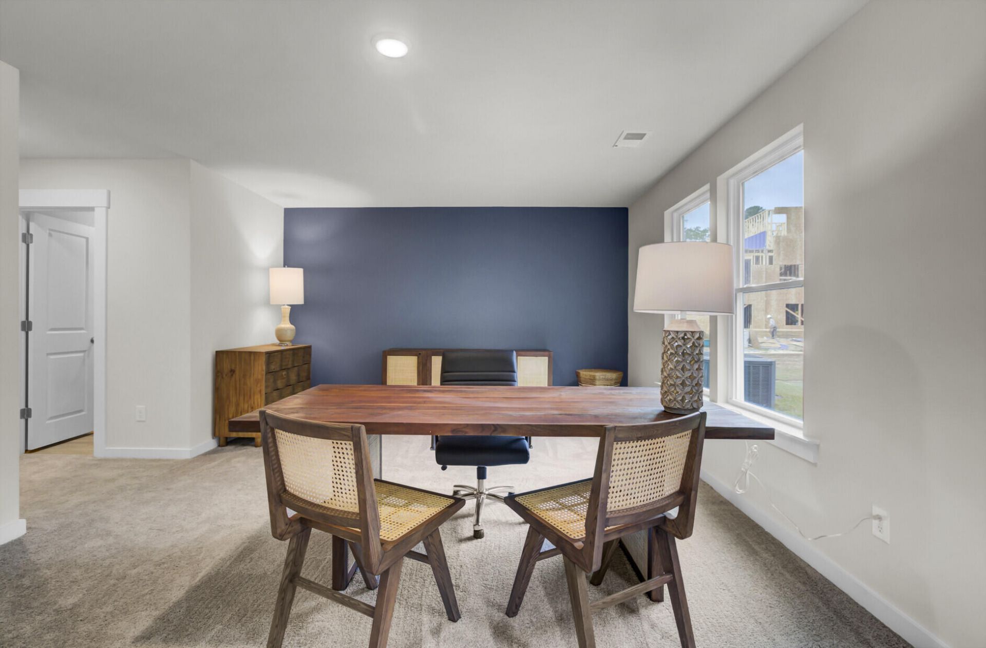 136 Fernbank Road Photo 36