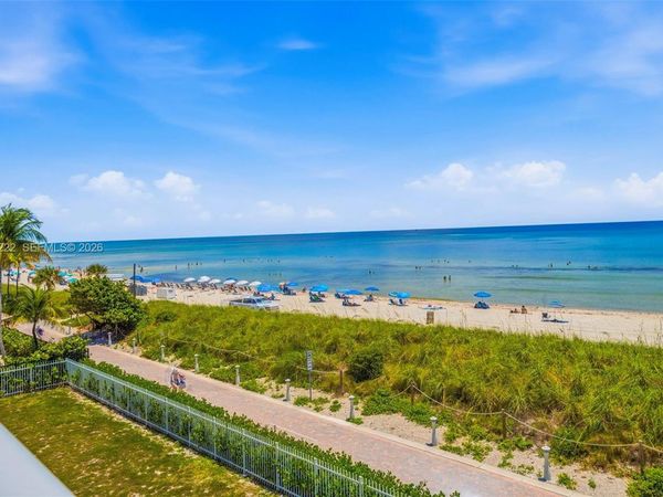 5401 Collins Ave, Unit 108, Miami Beach, FL 33140