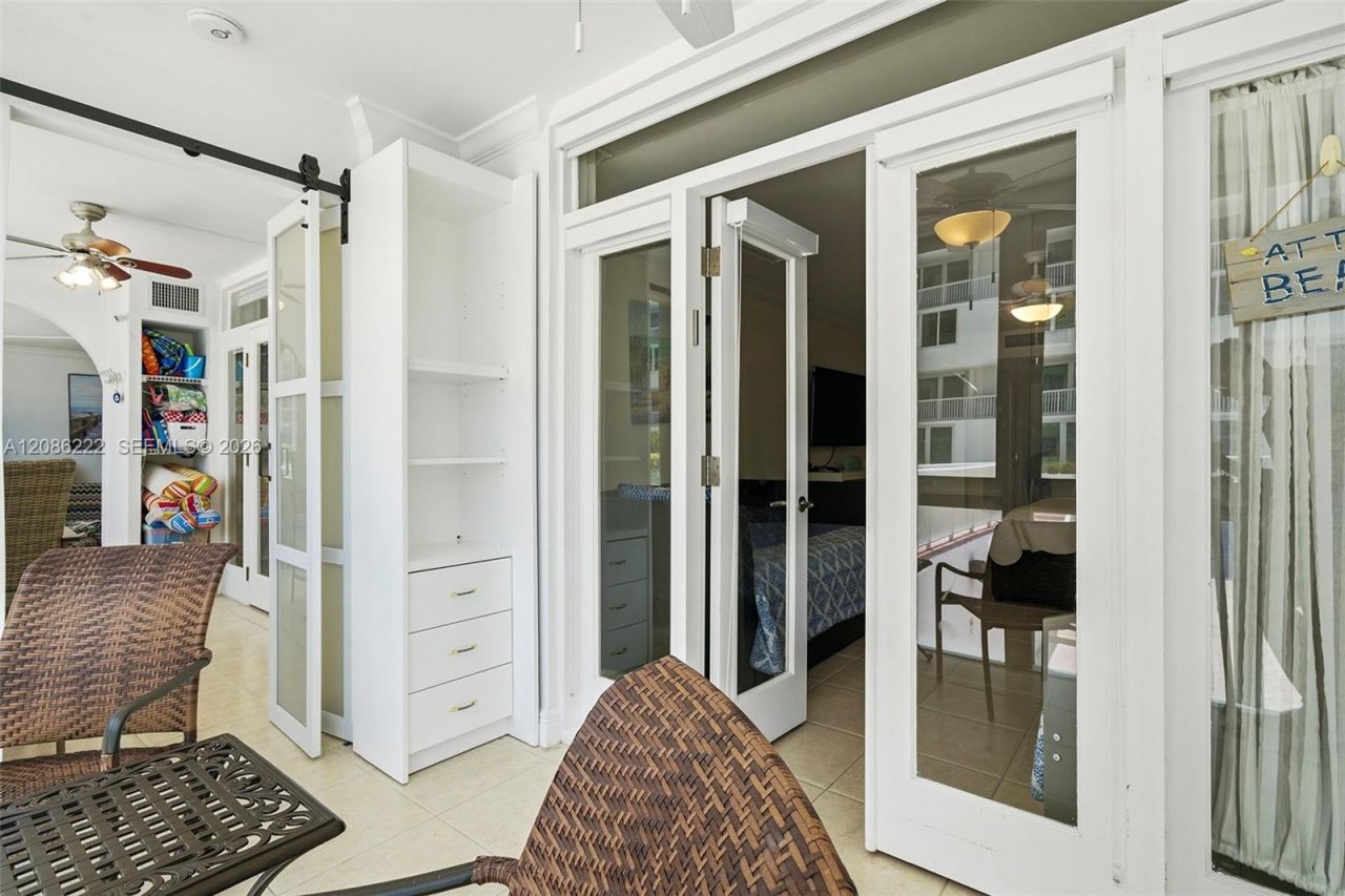 5401 Collins Ave, Unit 108, Miami Beach, FL 33140 Photo