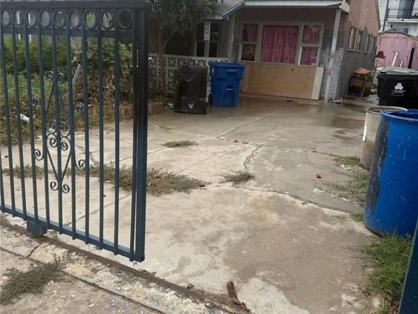 1606 W 206th, Los Angeles, CA 90501