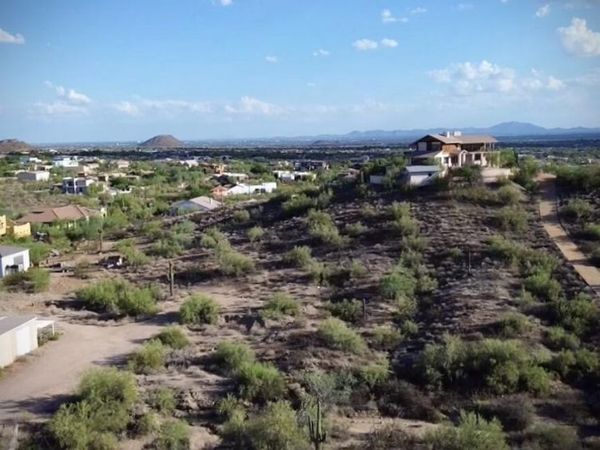 8011 E Redberry, Mesa, AZ 85207