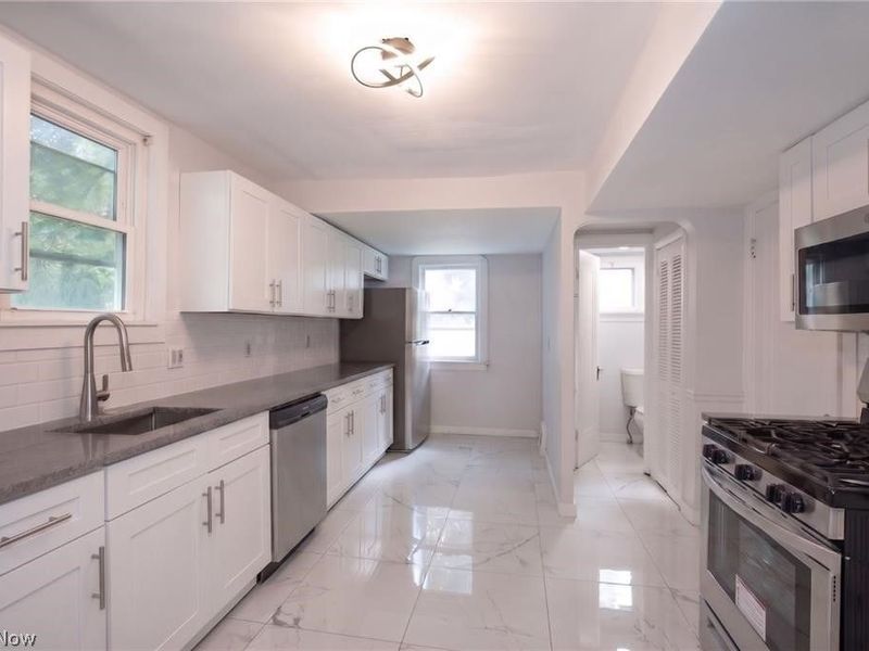 848 Beverly Road, Cleveland Heights, OH 44121 Photo 11