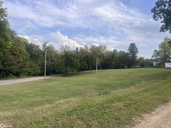 601 14Th Avenue, Eldora, IA 50627