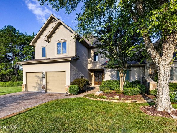 1044 Water Place Way, Knoxville, TN 37922