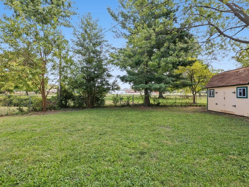 4806 Heatherton Drive, Columbus, OH 43229 Photo 39