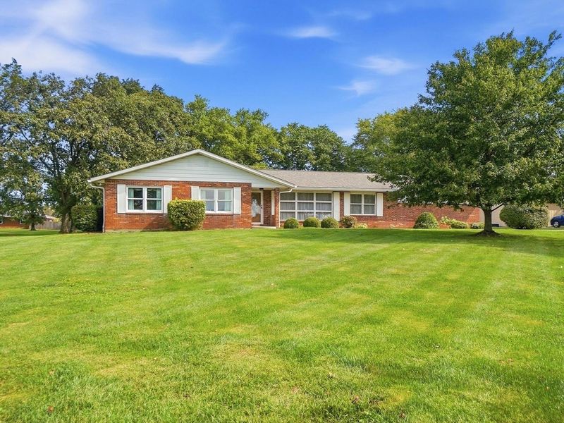 315 Simpson Road, London, OH 43140 Photo 1