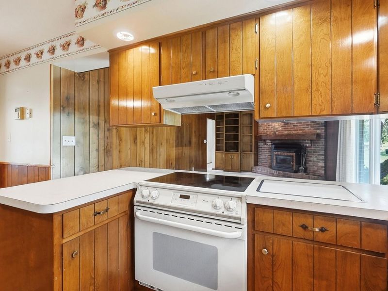 315 Simpson Road, London, OH 43140 Photo 14