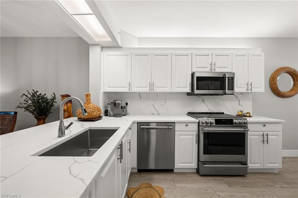 7502 Silver Trumpet Ln, Unit 103, Naples, FL 34109 Photo