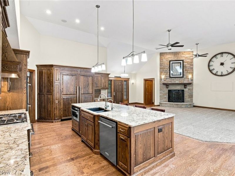 4513 Sunset Cove Drive, Medina, OH 44256 Photo 8