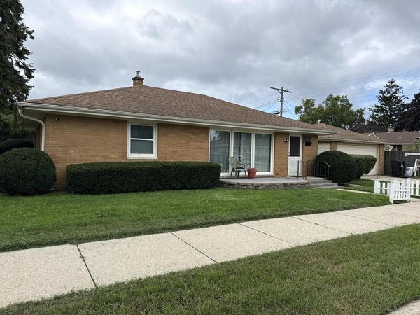 3800 Lasalle STREET, Racine, WI 53402