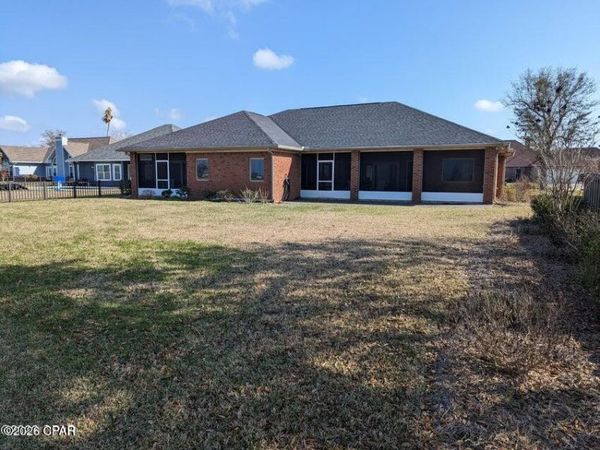 3237 Country Club Drive , Lynn Haven, FL 32444
