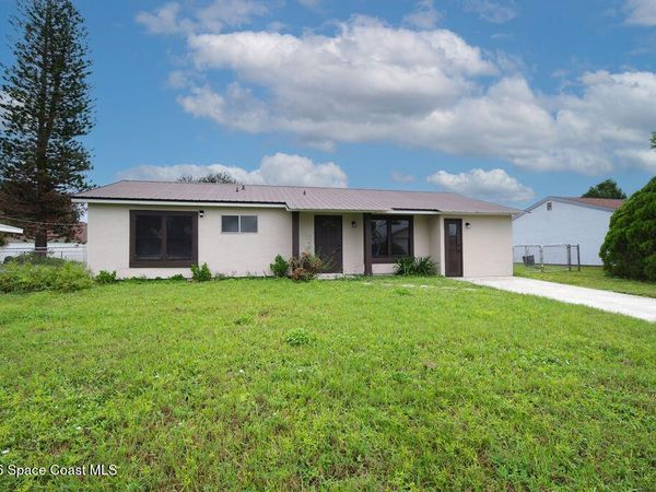 653 Atlas Avenue NE , Palm Bay, FL 32905