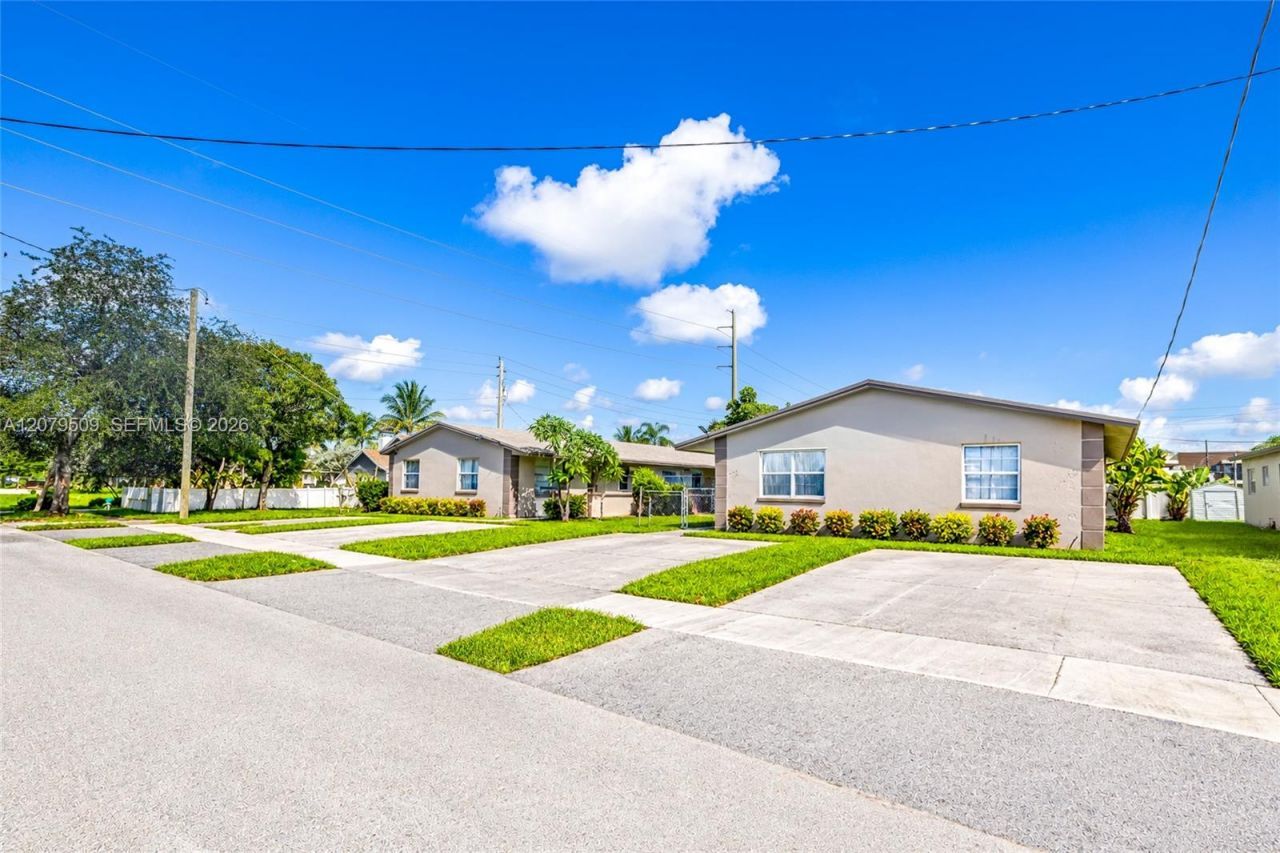 5921 Pierce St, Unit 1-8, Hollywood, FL 33021 Photo