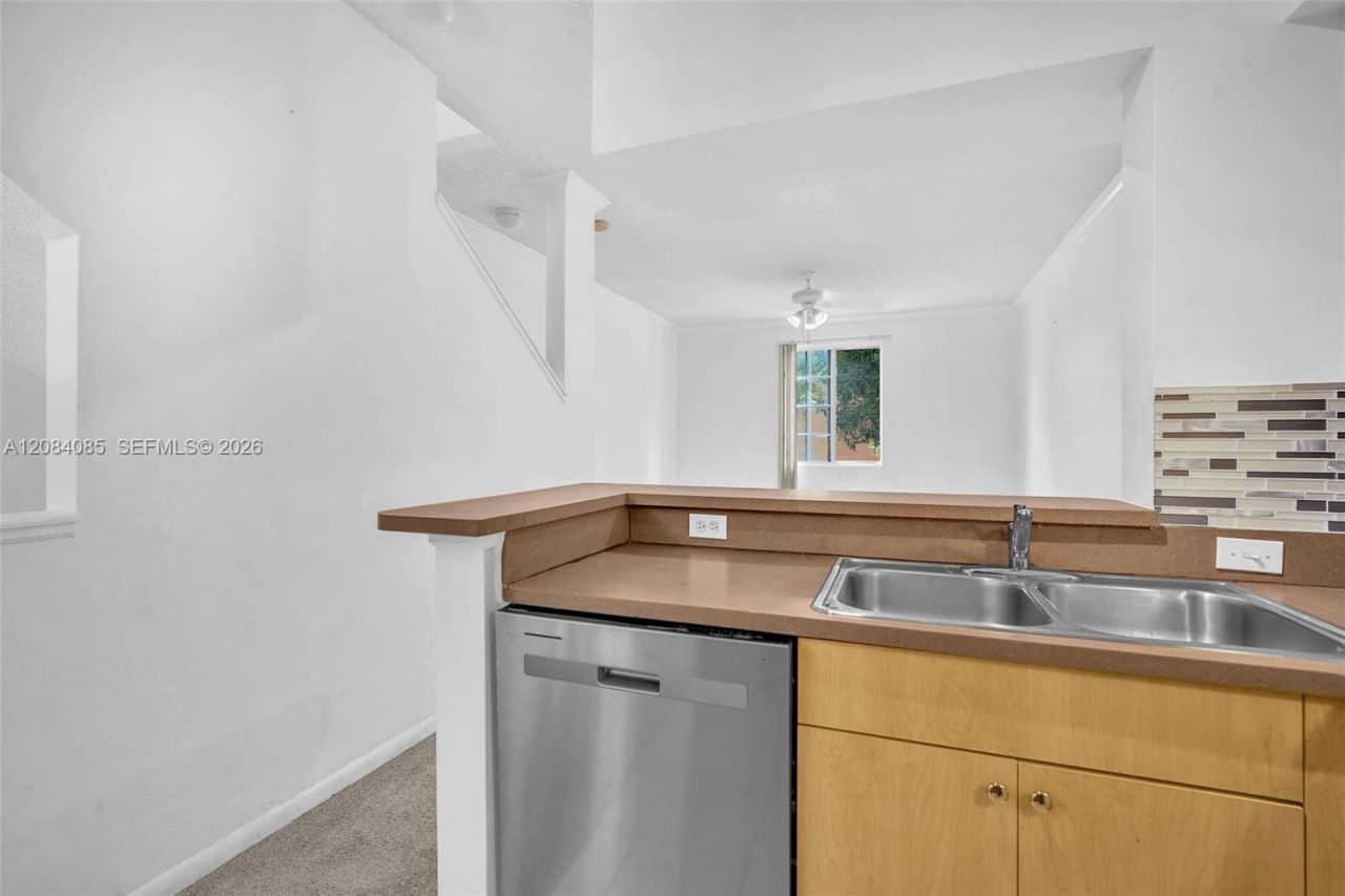 2931 NE 185th St, Unit 1101, Aventura, FL 33180 Photo