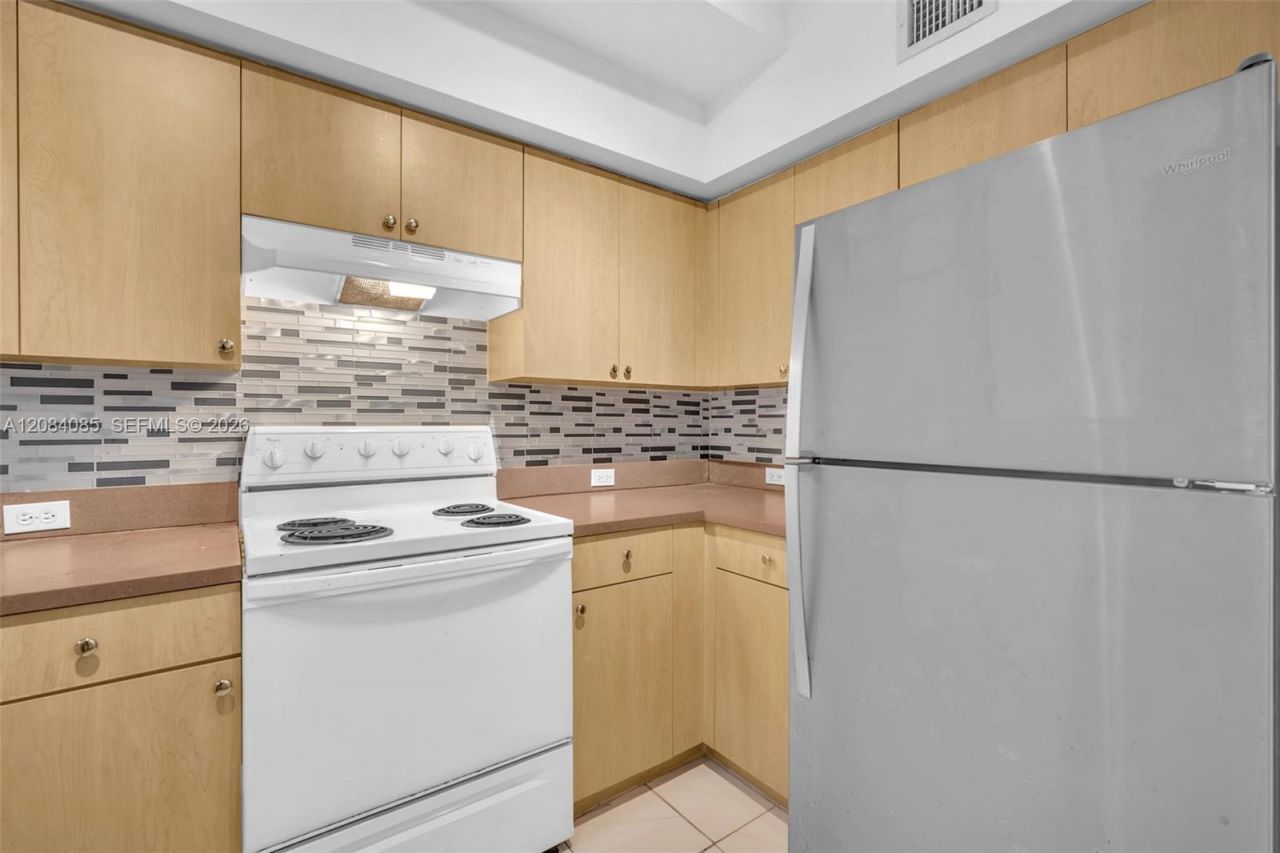 2931 NE 185th St, Unit 1101, Aventura, FL 33180 Photo