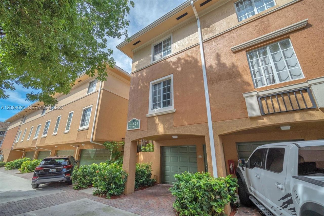 2931 NE 185th St, Unit 1101, Aventura, FL 33180 Photo