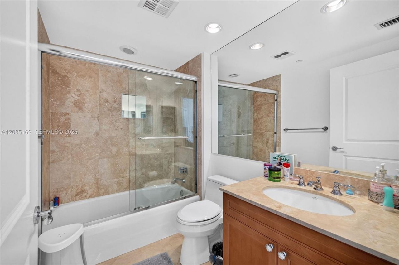 6000 Island Blvd, Unit 2104, Aventura, FL 33160 Photo
