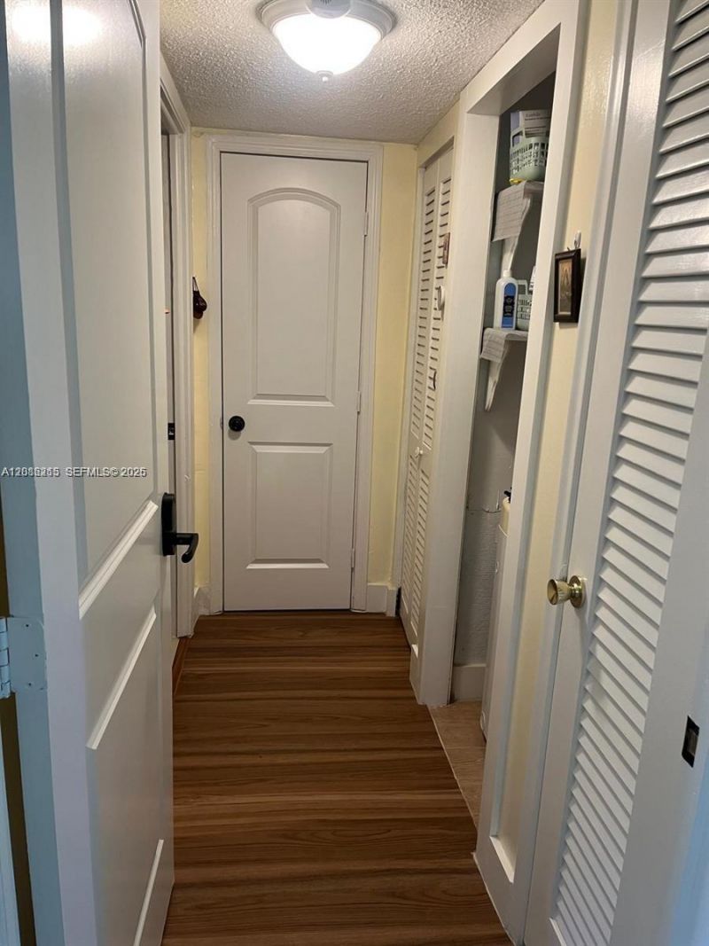 620 NE 12th Ave, Unit 107, Hallandale Beach, FL 33009 Photo