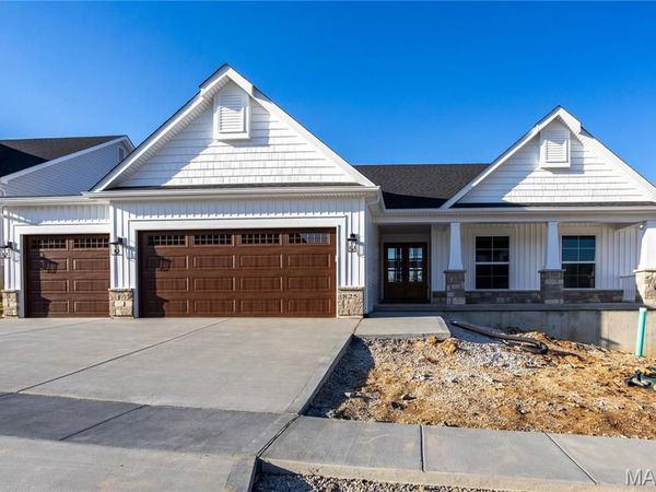 16055 Marions Way , Ellisville, MO 63038