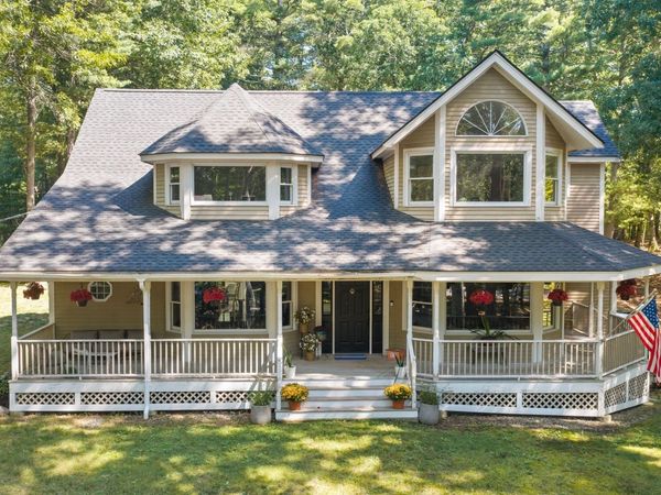 64 Leslie Rd, Rowley, MA 01969