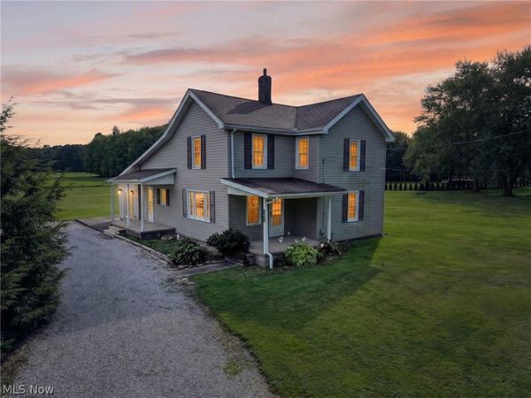 5654 Chestnut Street , Andover, OH 44003
